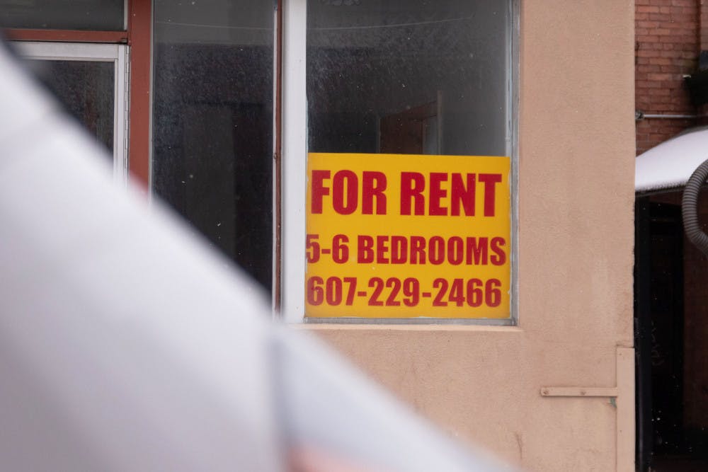 web-Tenant-Unionizing-by-Jason-Wu-Sun-Staff-Photographer