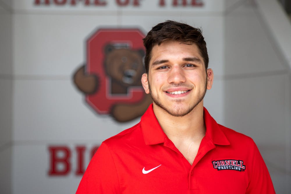 Yianni-Diakomihalis-Pose-1-scaled