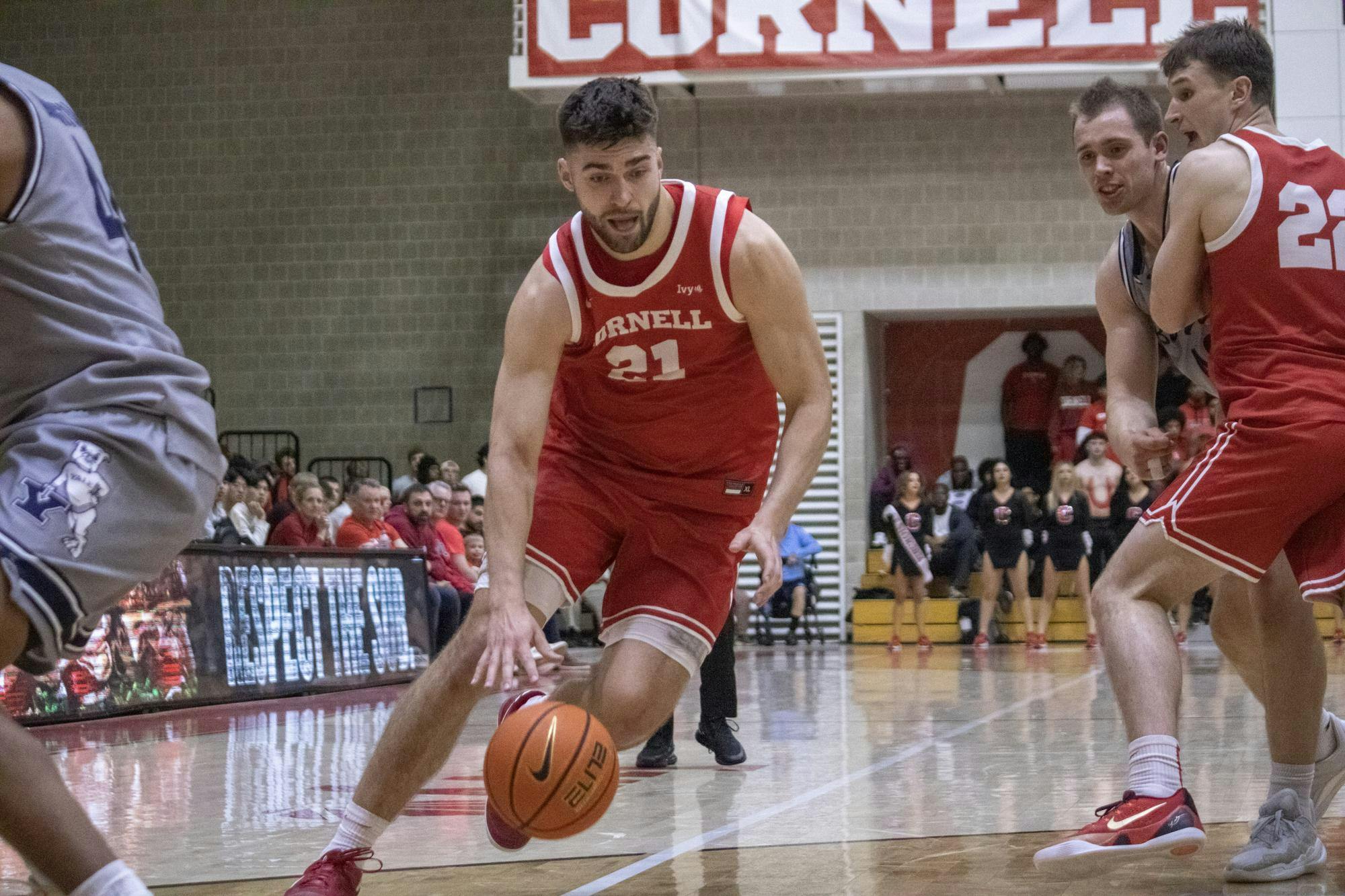 men's bball IVY MADNESS 2.jpg