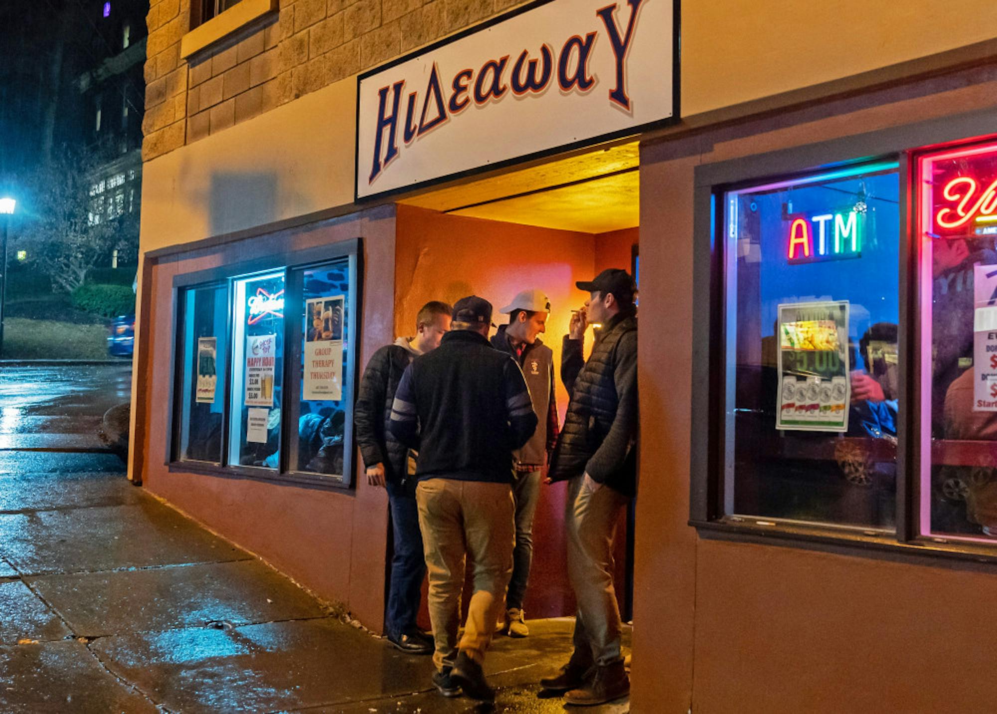 Pg-1-Bar-by-Ashley-He-Staff-Photographer