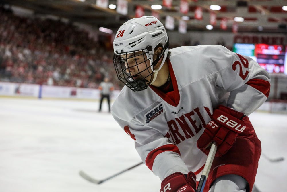 ICEHOCKEY-Harvard-0125-Michael-Wenye-Li-22