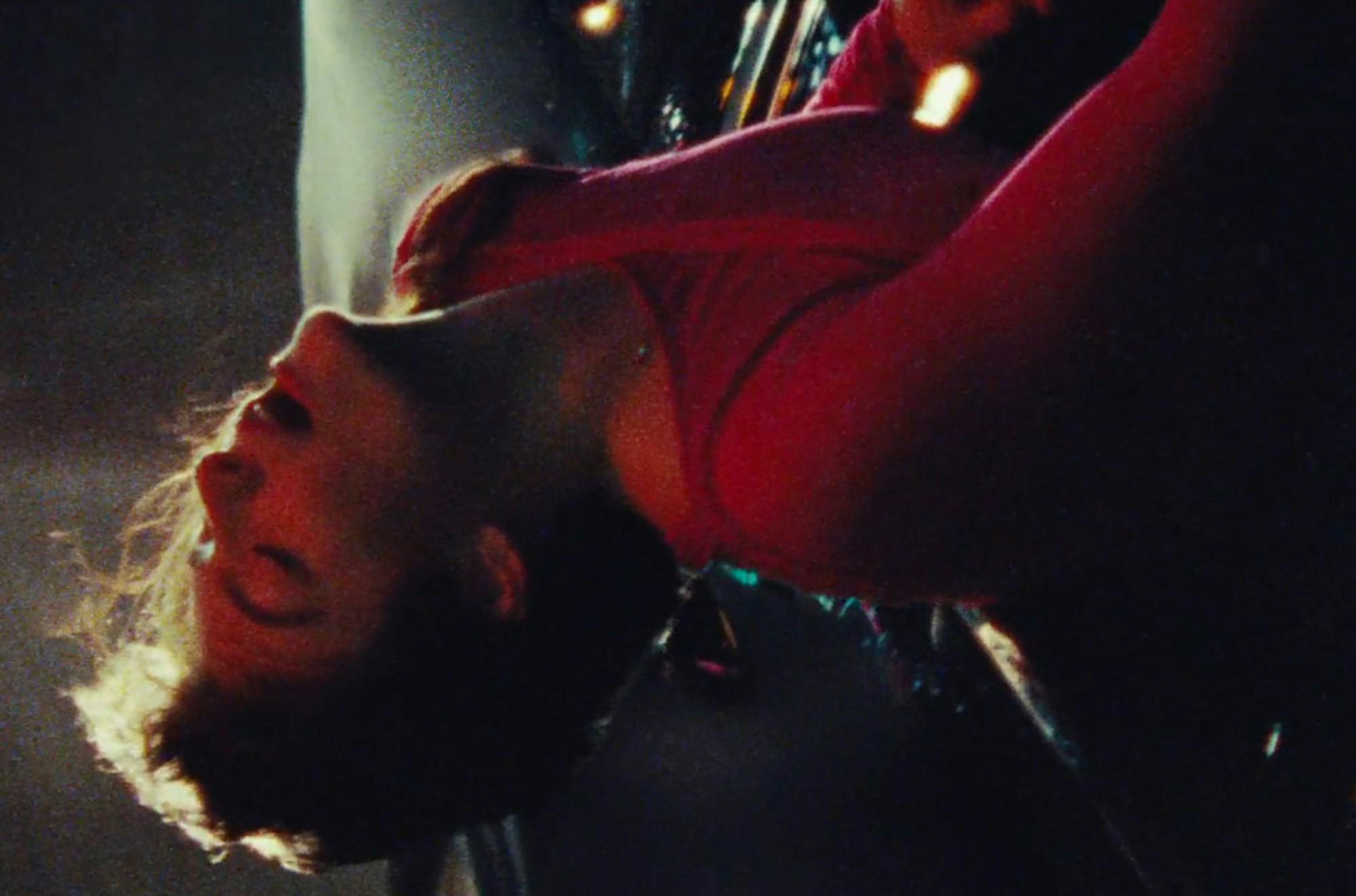 05-lorde-green-light-screenshot-billboard-1548