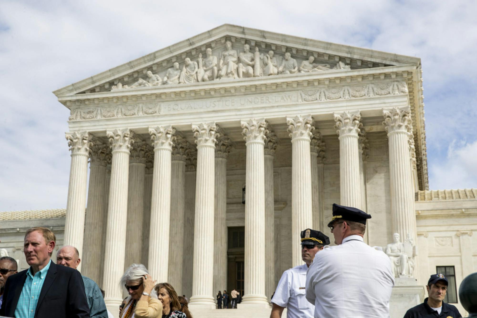 SCOTUS-CONSUMER-BUREAU-1-scaled