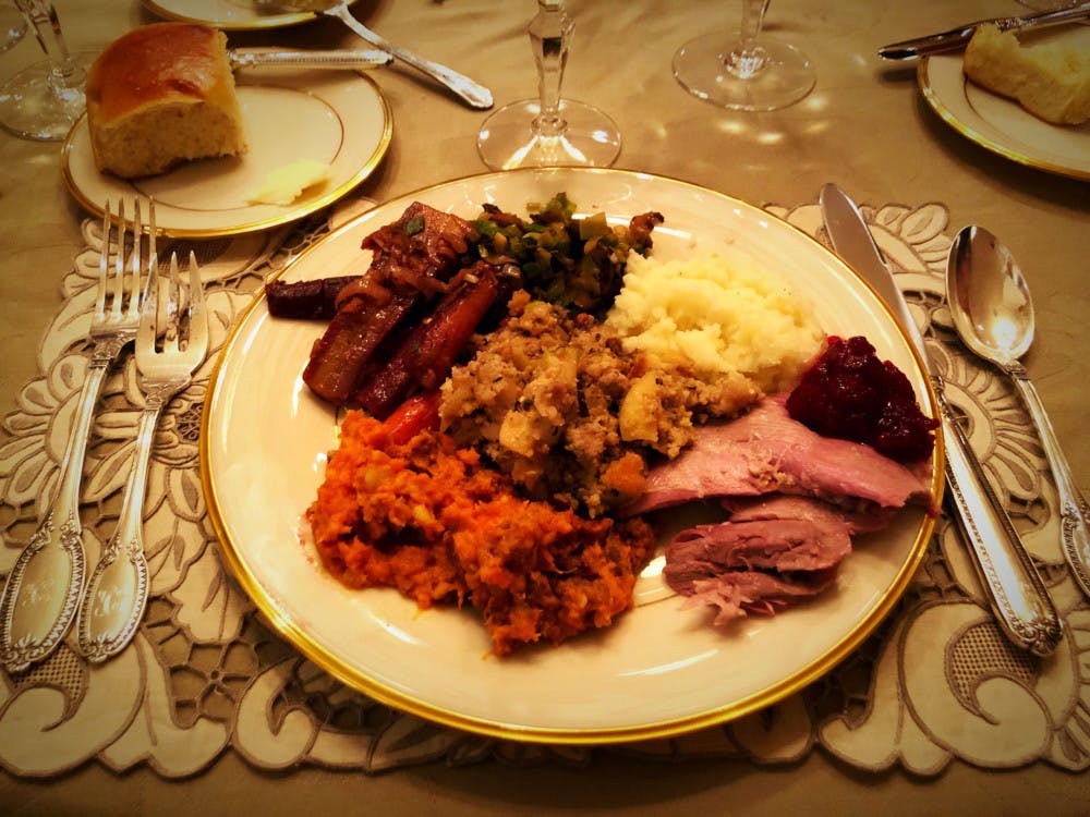 Thanksgiving-photoAmelia-Clute-Dining-Editor-scaled