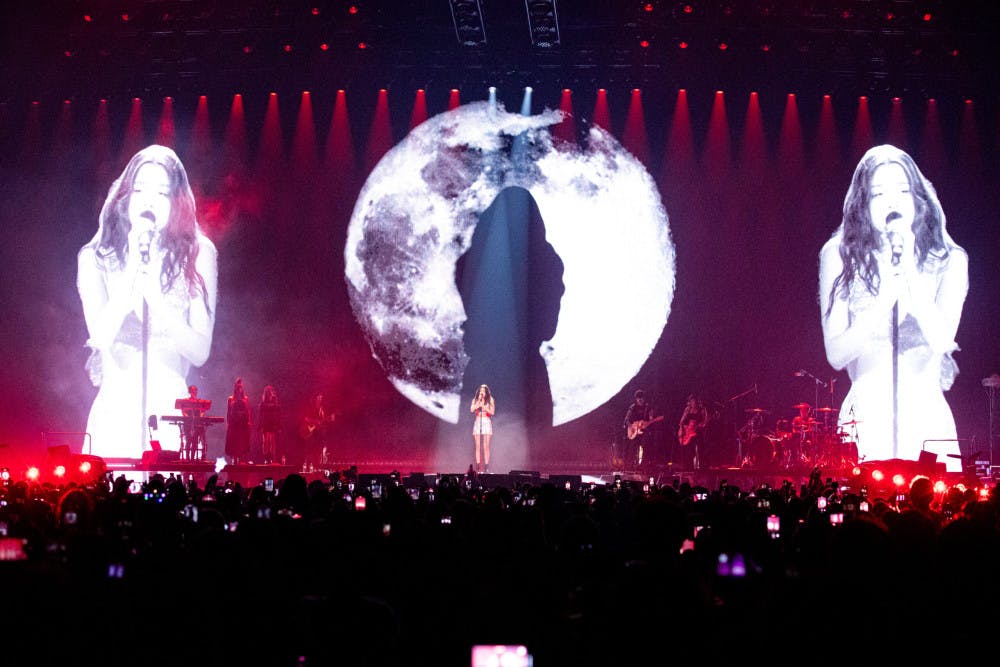 RODRIGO-CONCERT-REVIEW-9-scaled