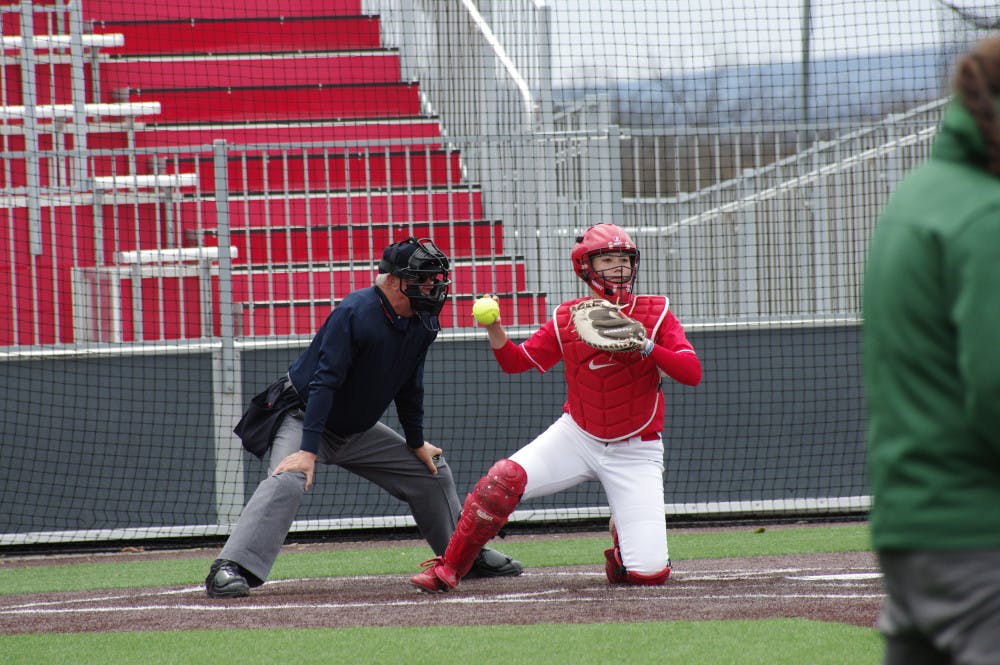 Softball-vs-Siena-by-Adrian-Boteanu_11