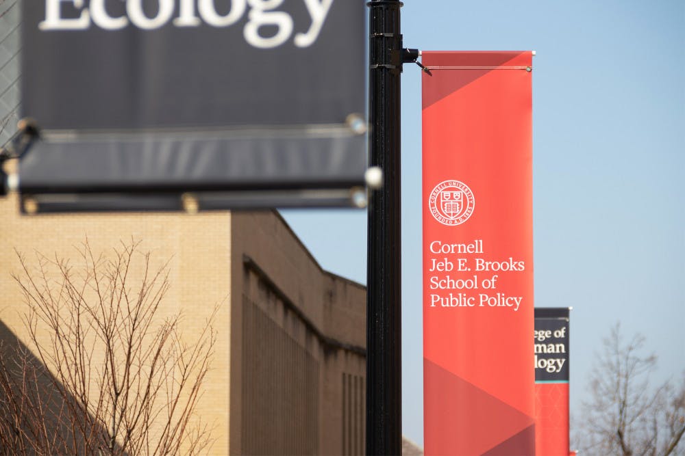 Pg-1-PAM-Major-by-Jason-Wu-Senior-Photographer