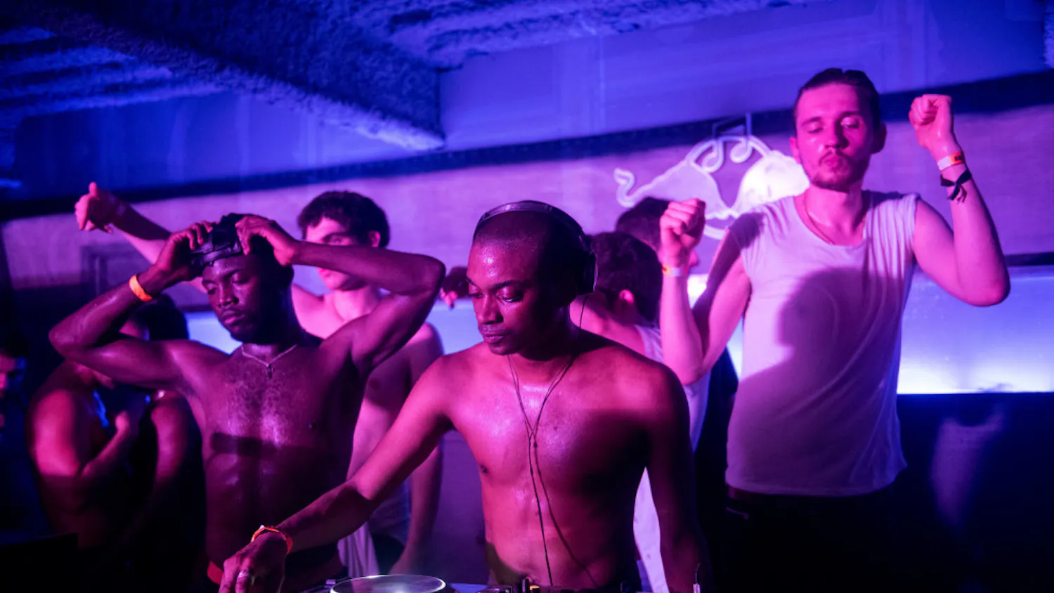 17TRIANGLE-slide-ATBC-superJumbo