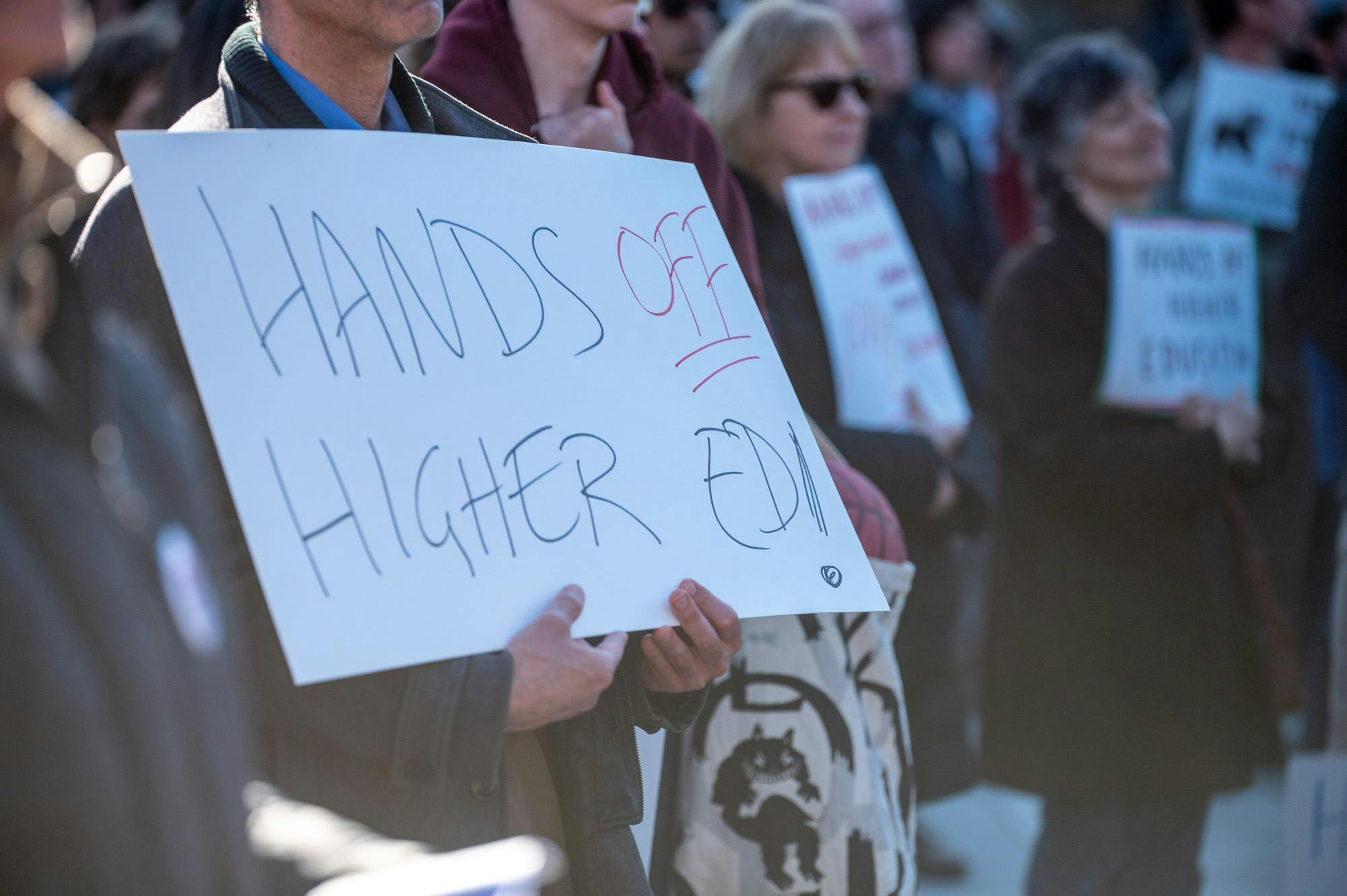 Faculty and Students Assemble On Ho Plaza for Nationwide Academic Freedom Protest