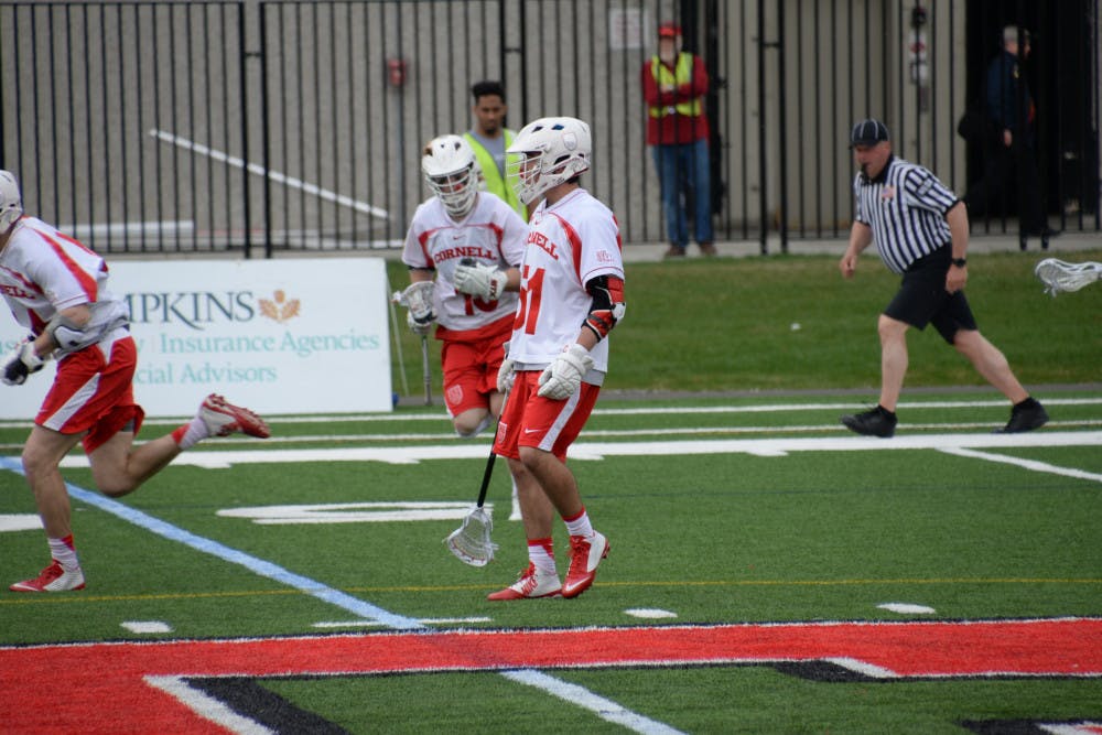 Teat2-Aubrey-Akers-Staff