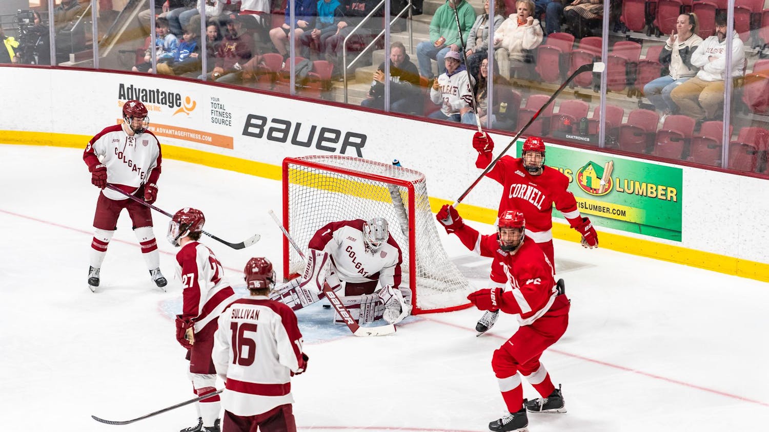 Men’s Hockey Sweeps Colgate, Advances to Lake Placid