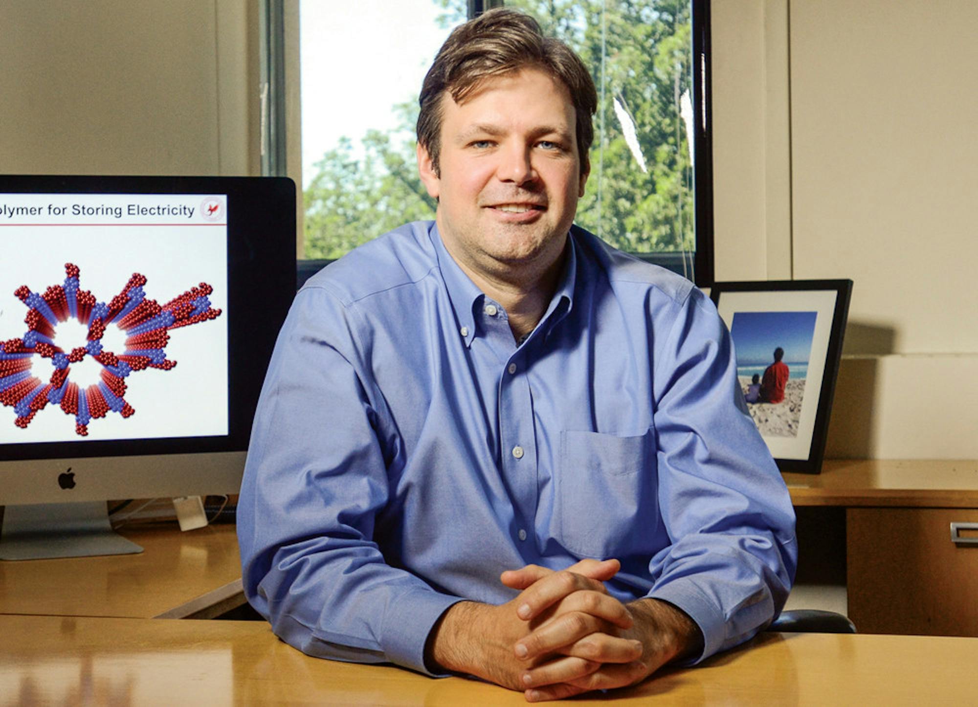 pg-1-mcarthur-mug-Dichtel