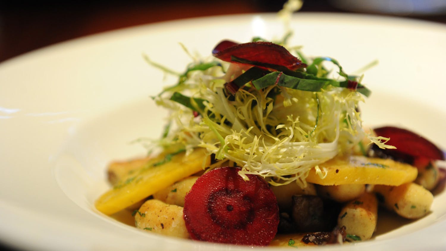 Pg-8-Dining-salad-by-Connor-Archard-Sun-File-Photo