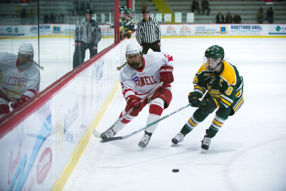 Pg-12-W-Hockey-2-Erin-OConnor-by-Cameron-Pollack-Photo-Editor