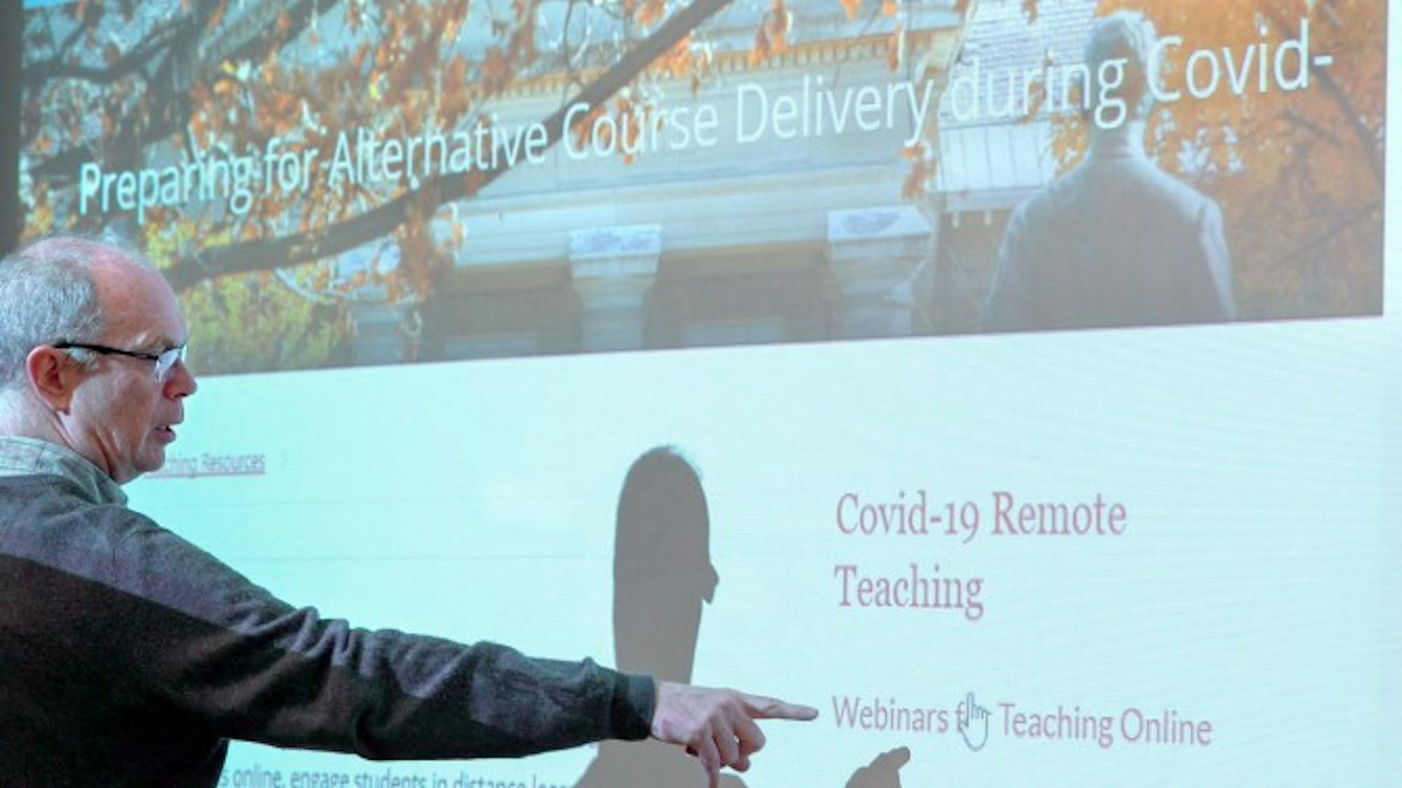 zoomrobertvanderlanseniorassociatedirectorofthecenterforteachinginno