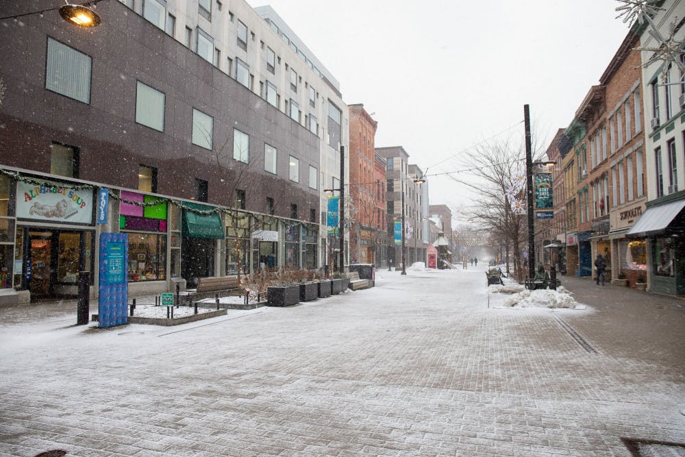 Pg-3-Nonprofits-COLOR-IF-NEEDED-by-Julia-Nagel-Sun-Assistant-Photography-Editor