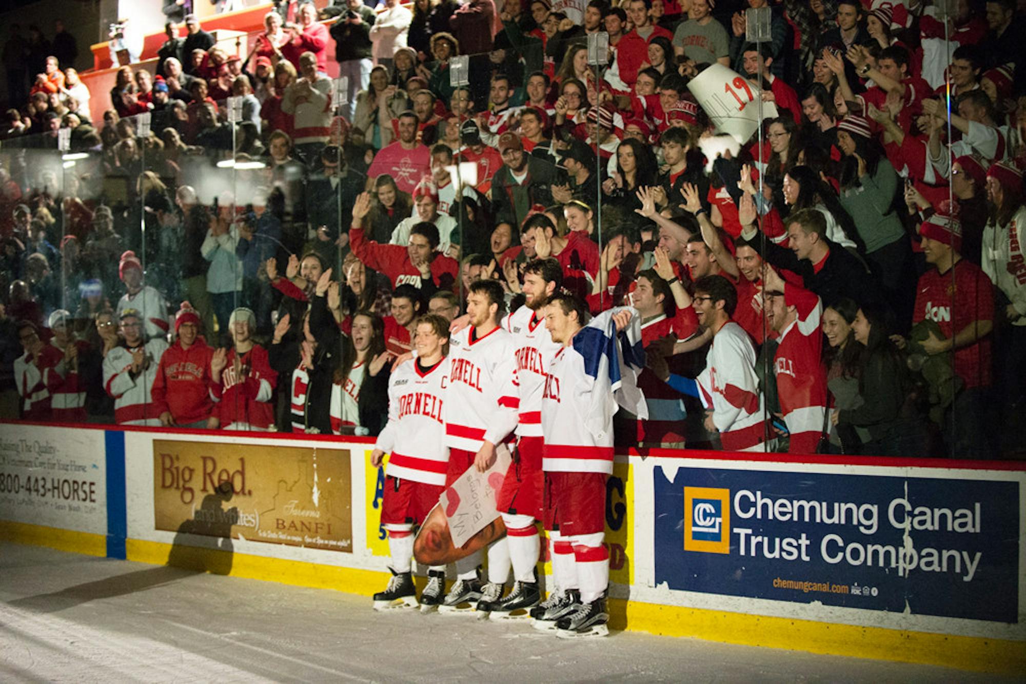 Pg-16-M-Hockey-Seniors-by-Cameron-Pollack-Senior-Photographer