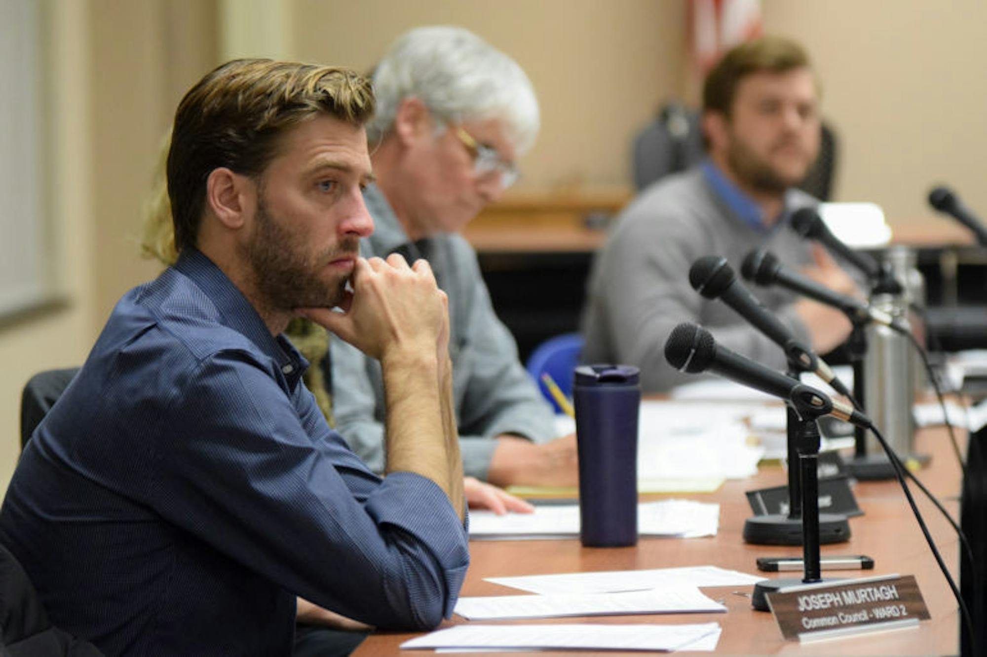 Common Council Liaison Joseph Murtaugh discusses landmark designation at the ILPC meeting.