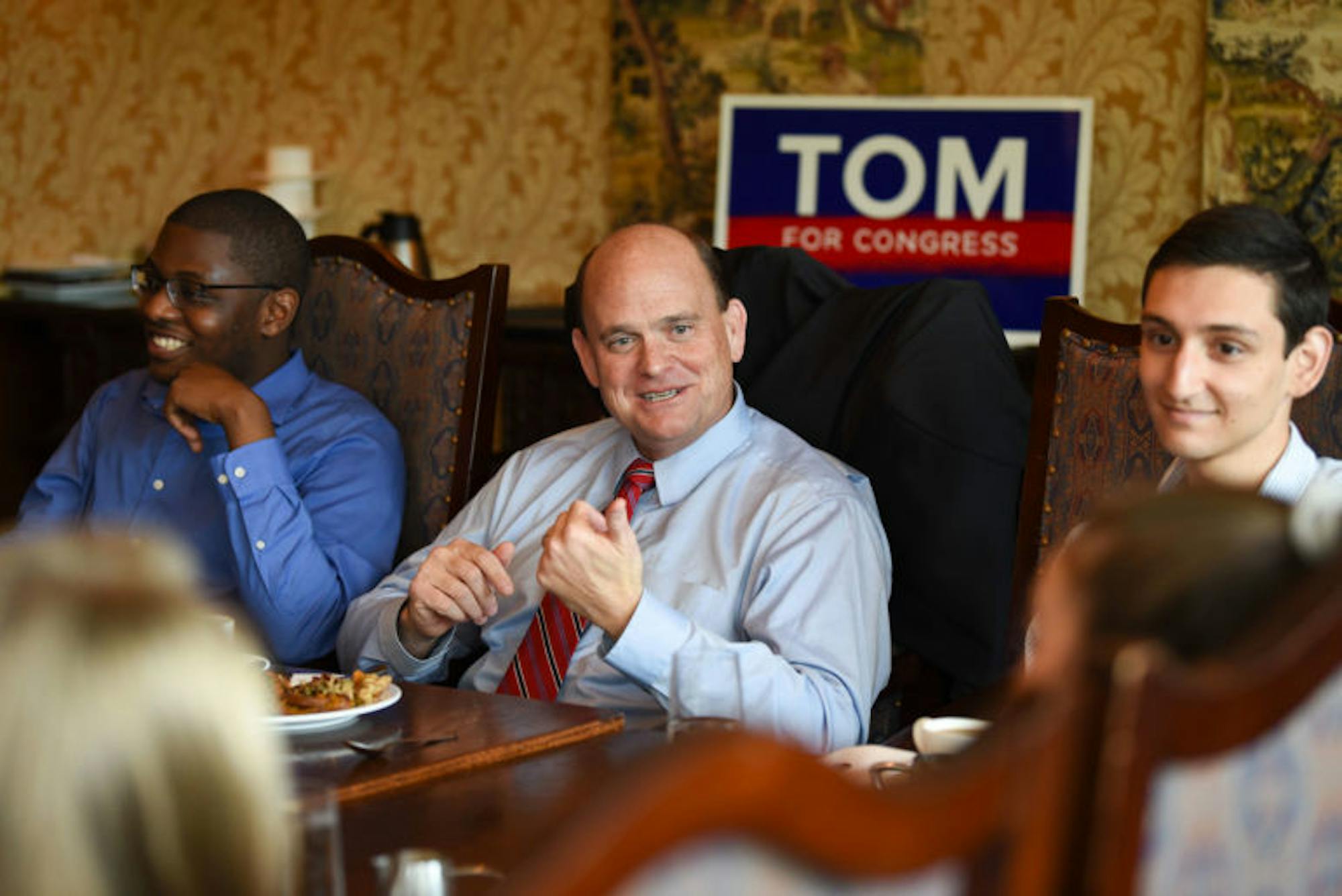 Rep. Tom Reed (R-N.Y.) met with Cornell Republicans at Taverna Banfi on Tuesday for an informal roundtable discussion. (Boris Tsang / Sun Assistant Photography Editor)
