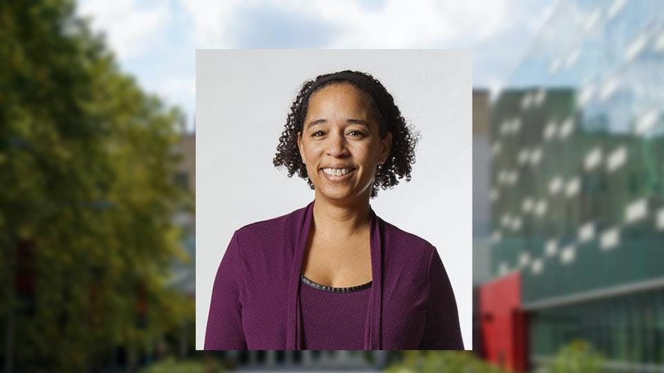 Untitled-presentation-22