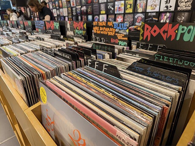 Vinyl_Store