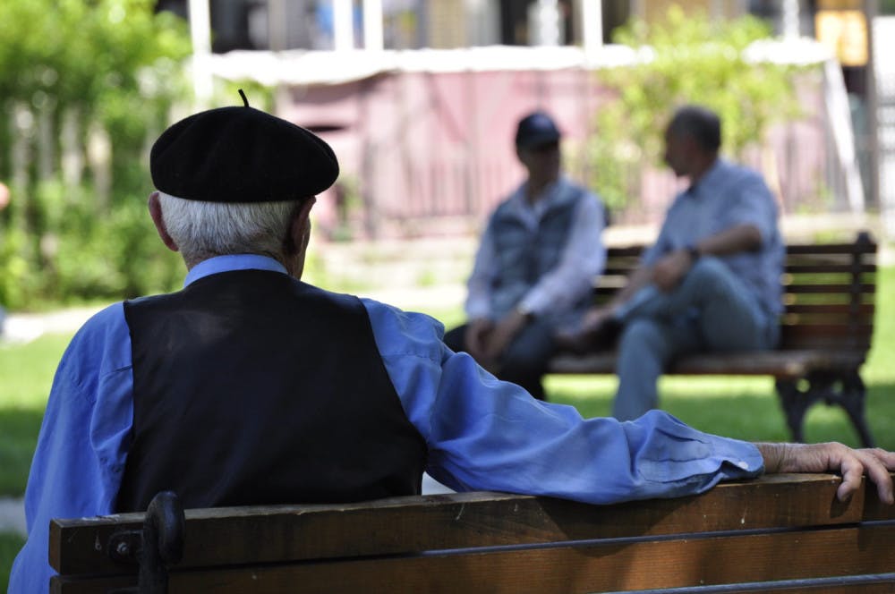 elderly2-e1551404991125