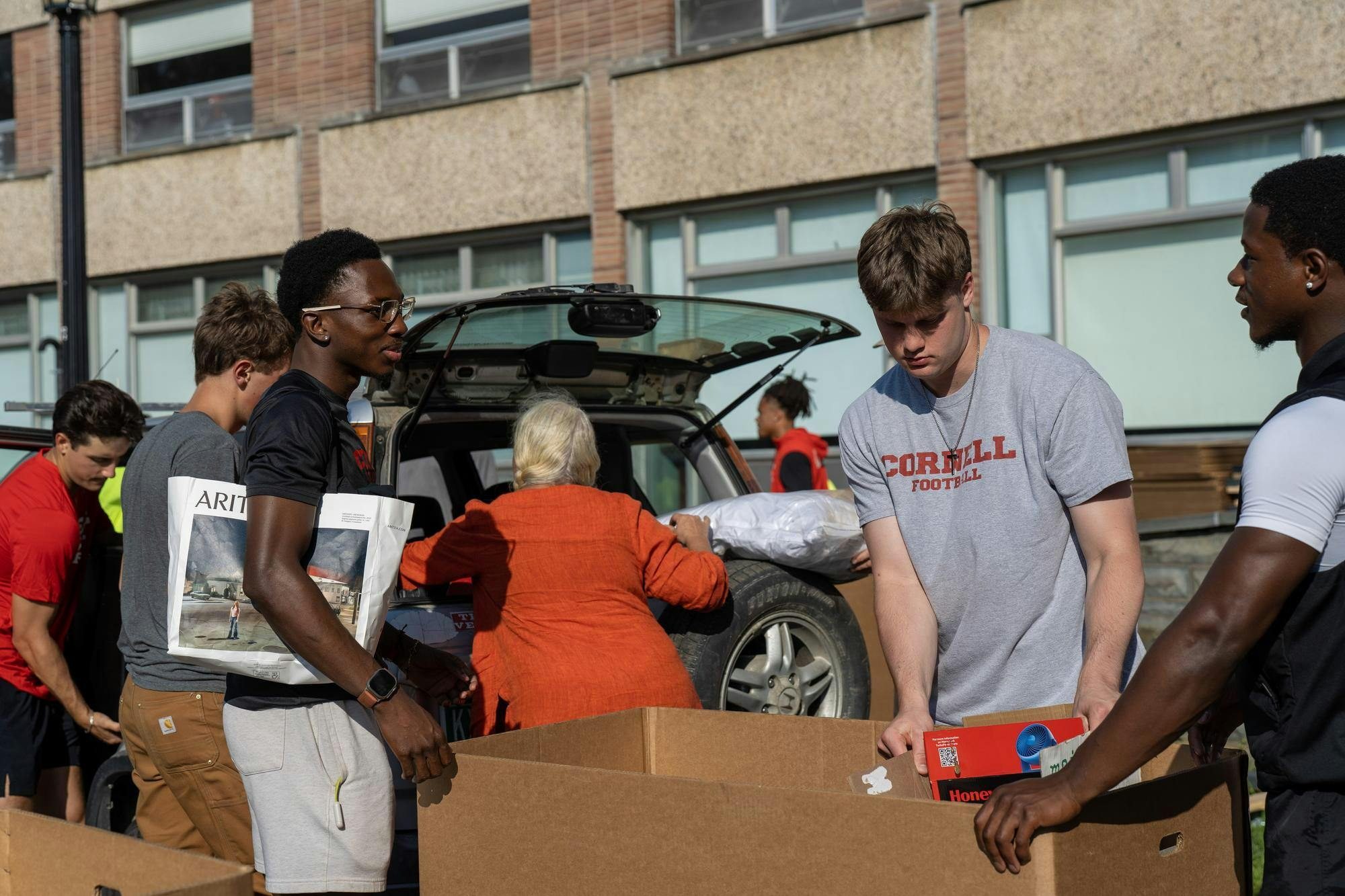 Move-In Team 3