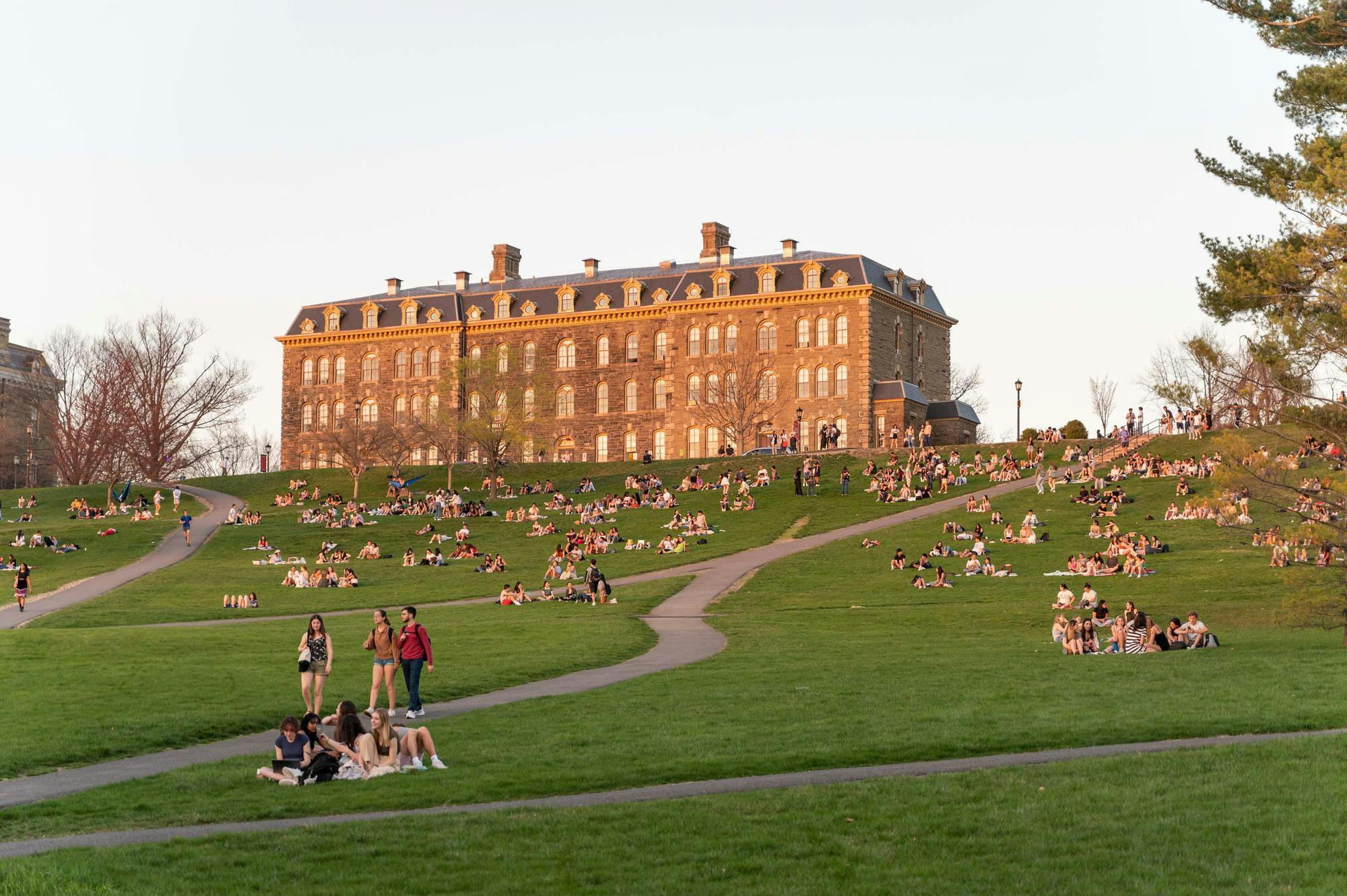 U.S. News Ranks Cornell at No. 16 Best University in the World, No. 12 in the Country