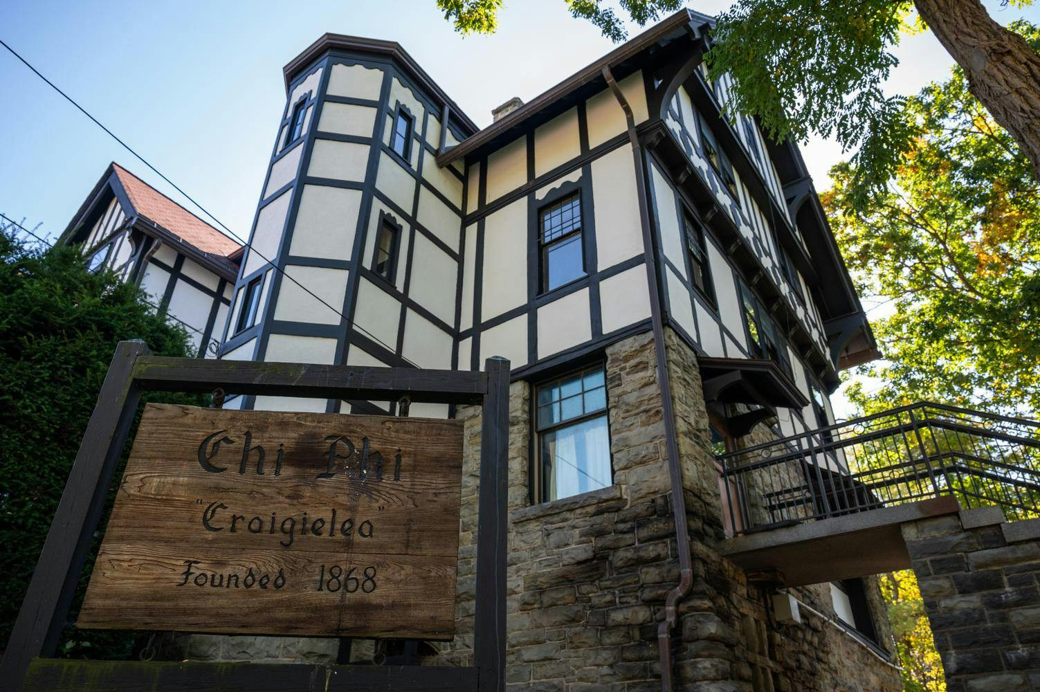 Chi Phi