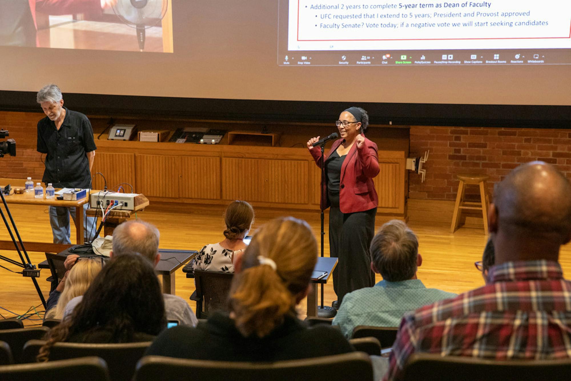 Faculty-meeting-by-Julia-Nagel-Photo-Editor