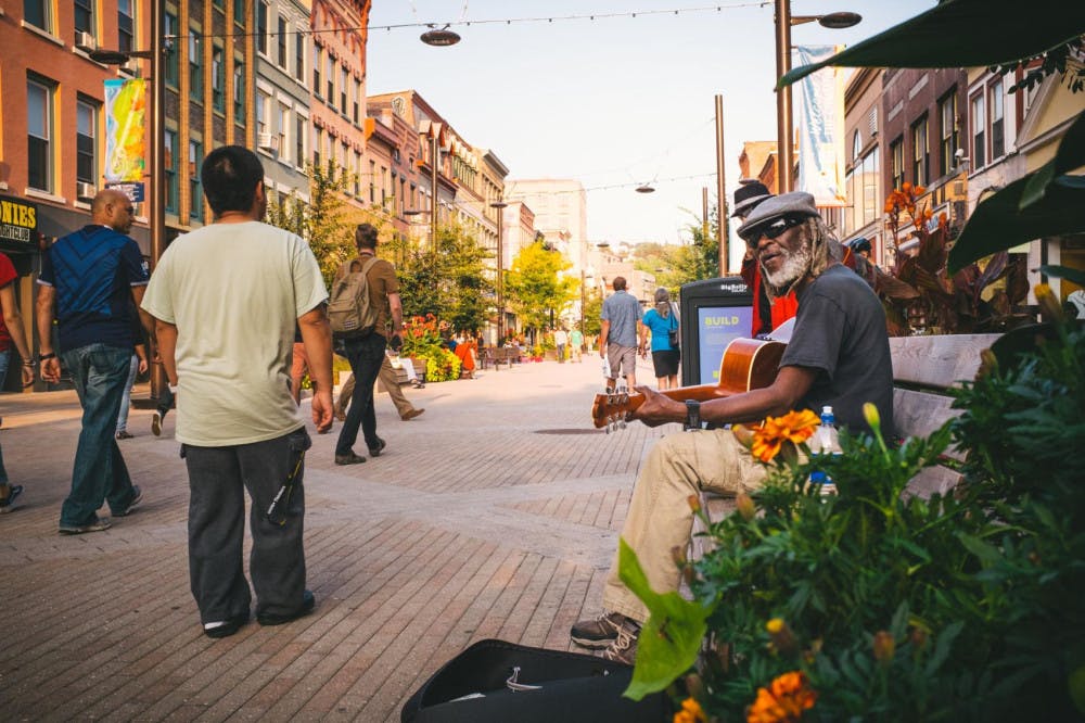 59d5612304b75.image_