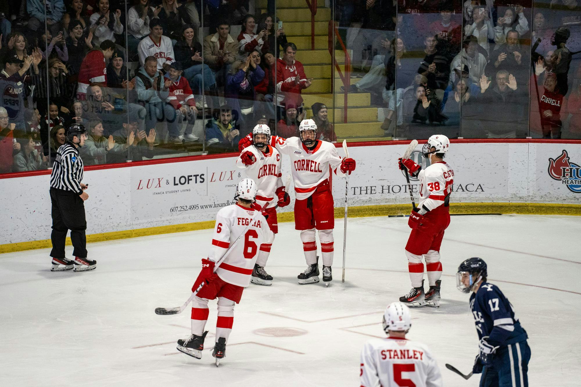Big Red Mens hockey VS Yale-6.jpg