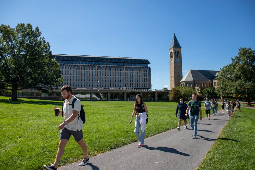 Candid-by-Julia-Nagel