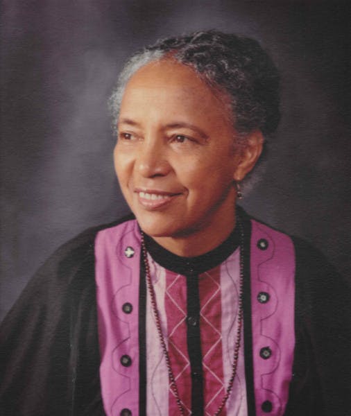 Pg-3-Margaret-Lawrence-Obit