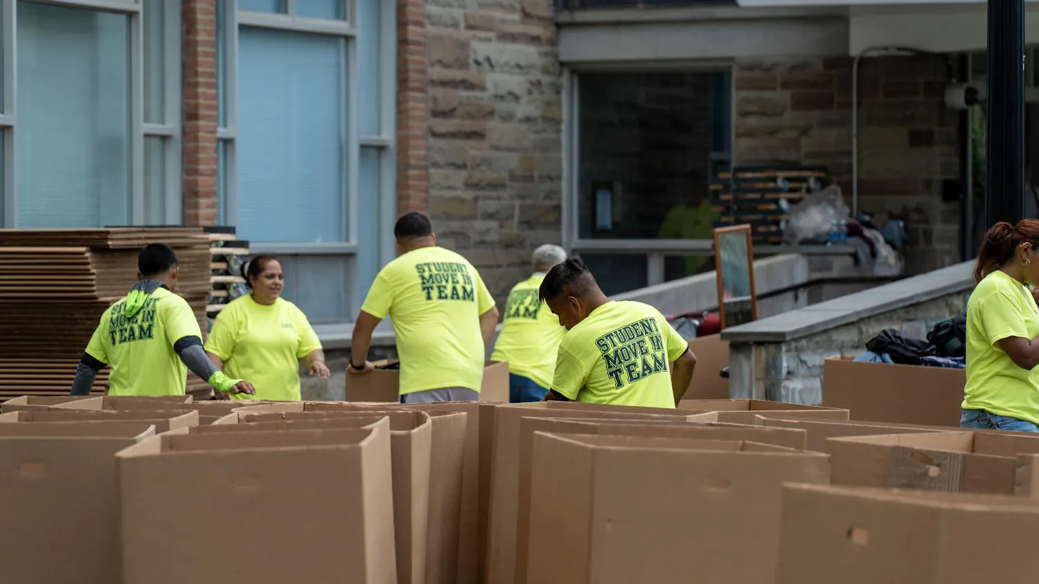 Move-In Team 2