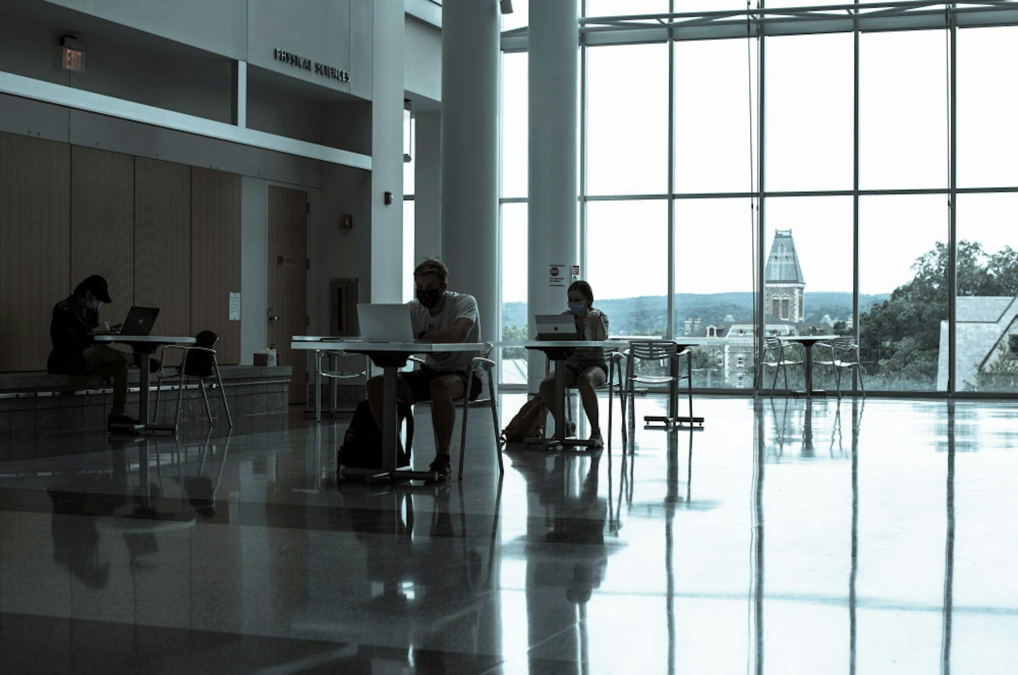 PhysicalSciencesBuilding-DR-Candids-1