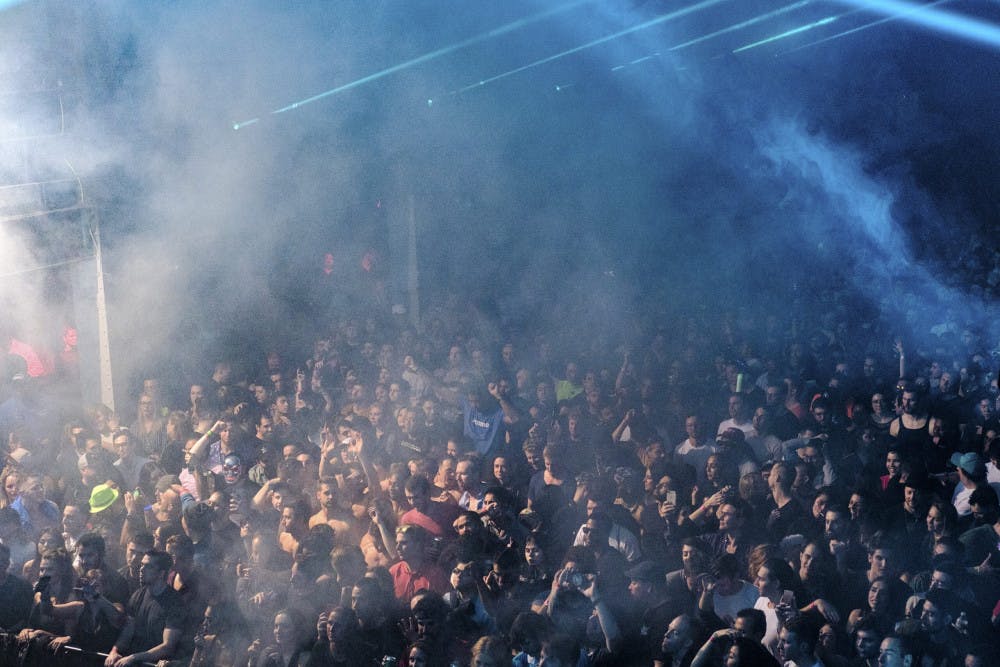 NY-RAVE-SCENE-1-scaled