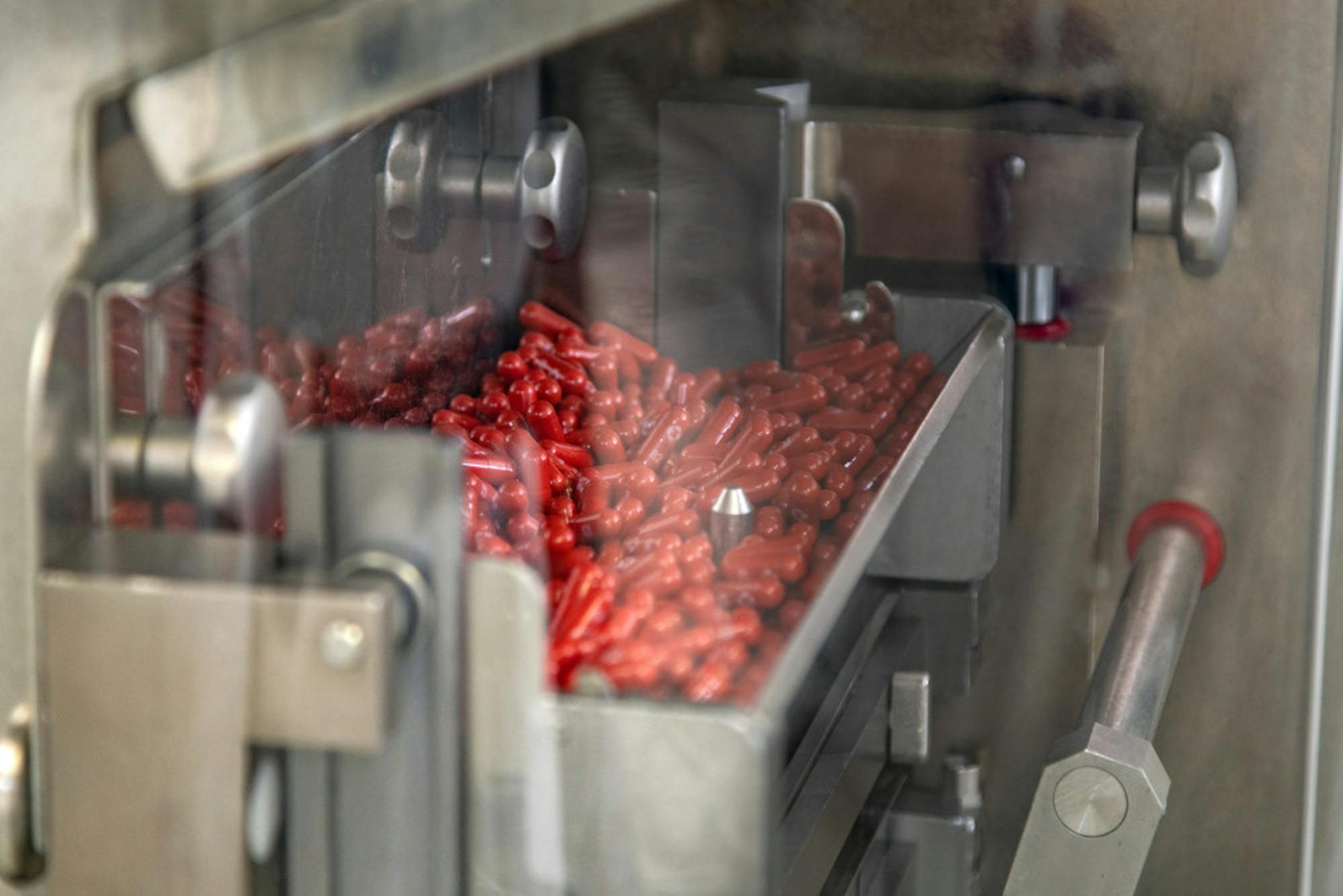 GATES-COVID-PILLS-scaled