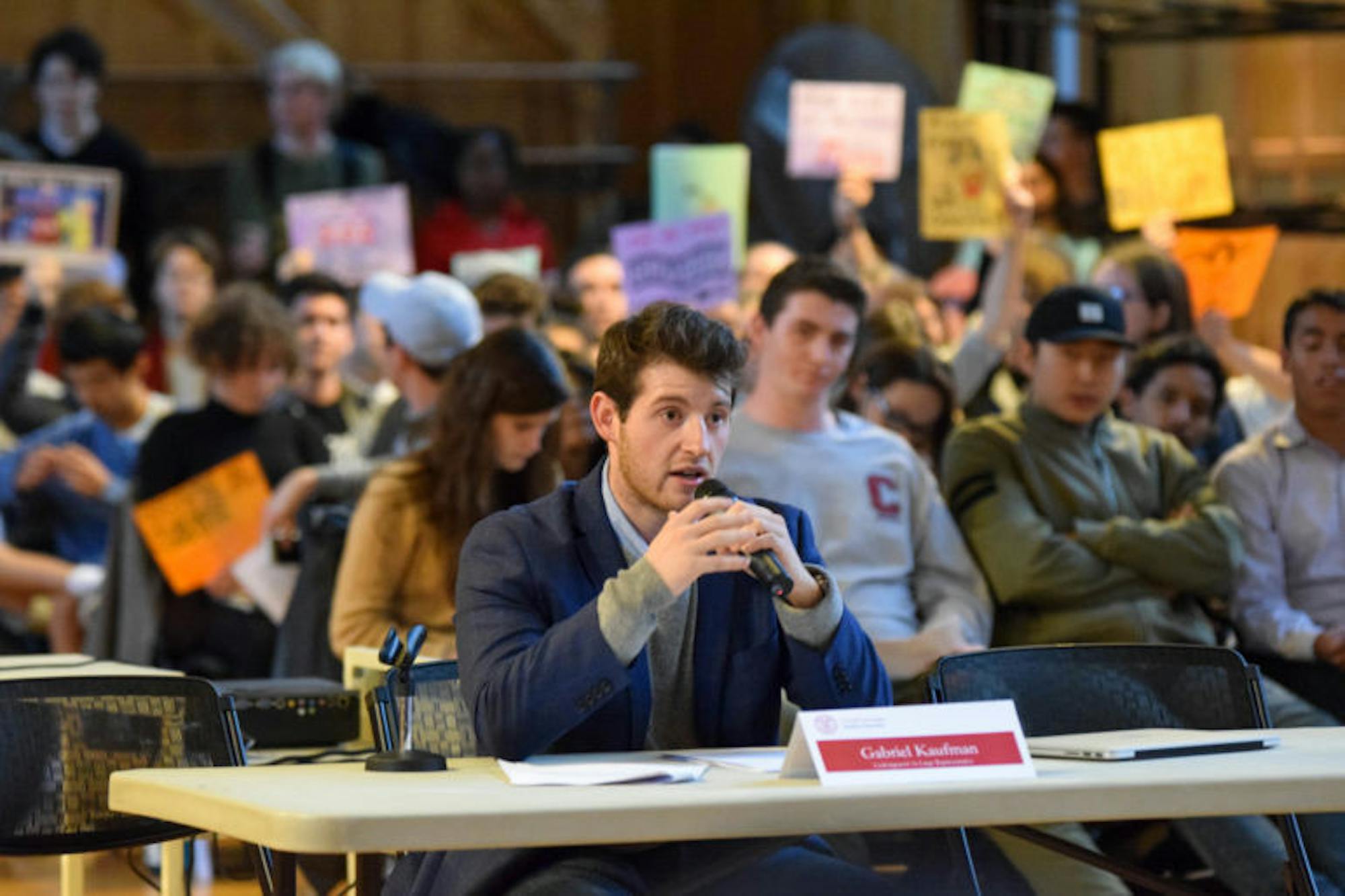 Gabriel Kaufman ’18, S.A. vice president for finance, speaks at the S.A. meeting last Thursday.
