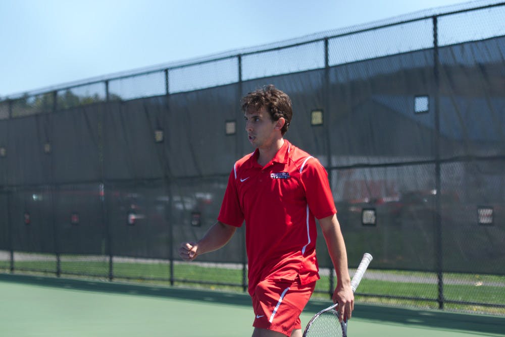 Mens-Tennis-vs-Brown-by-Adrian-Boteanu_20