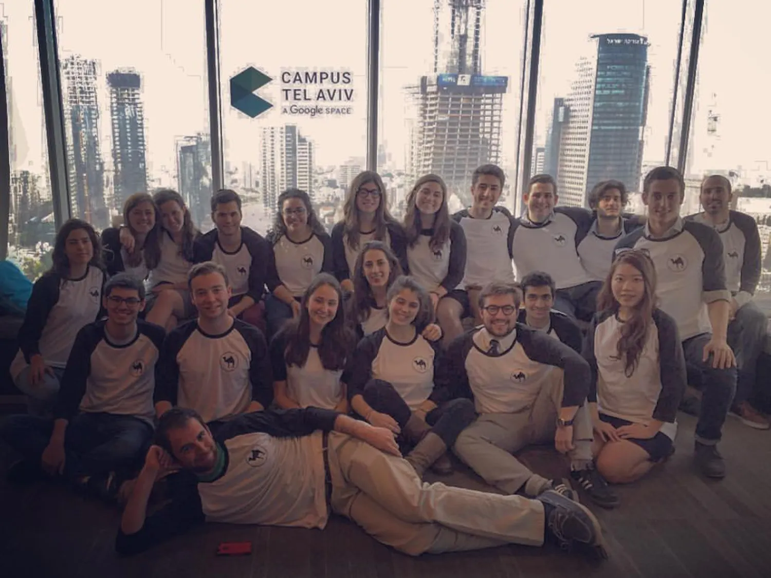 12489453_480857102086315_8143582830564955401_o-1