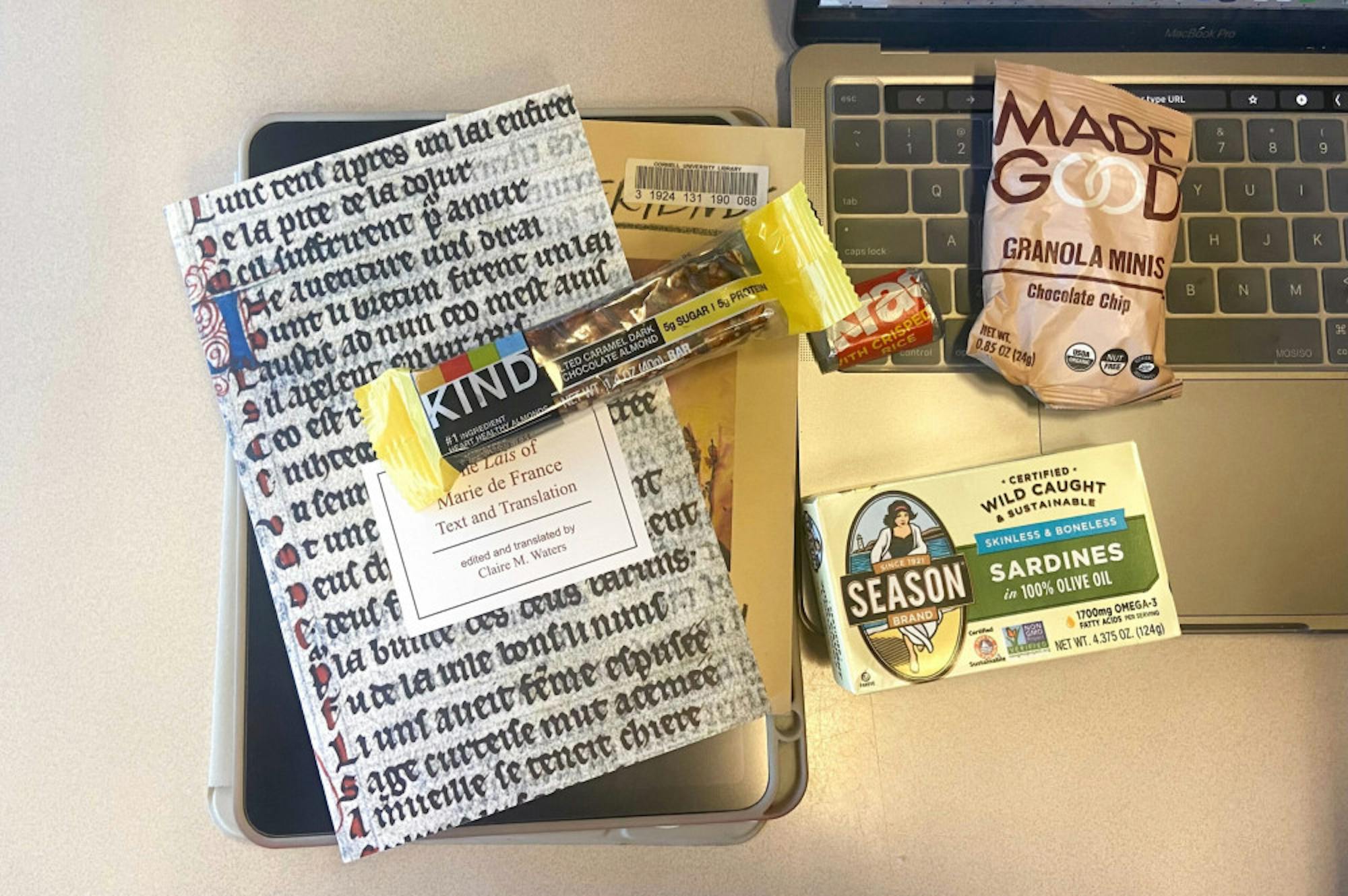 Pg-5-Dining-Snacks-by-Eirian-Huang-Sun-Dining-Staff-scaled