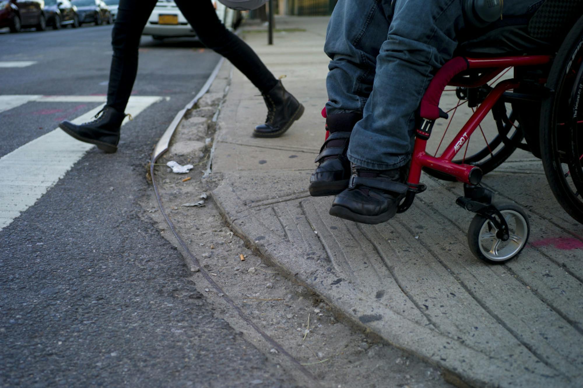 NY_SIDEWALKS_DISABLED_1