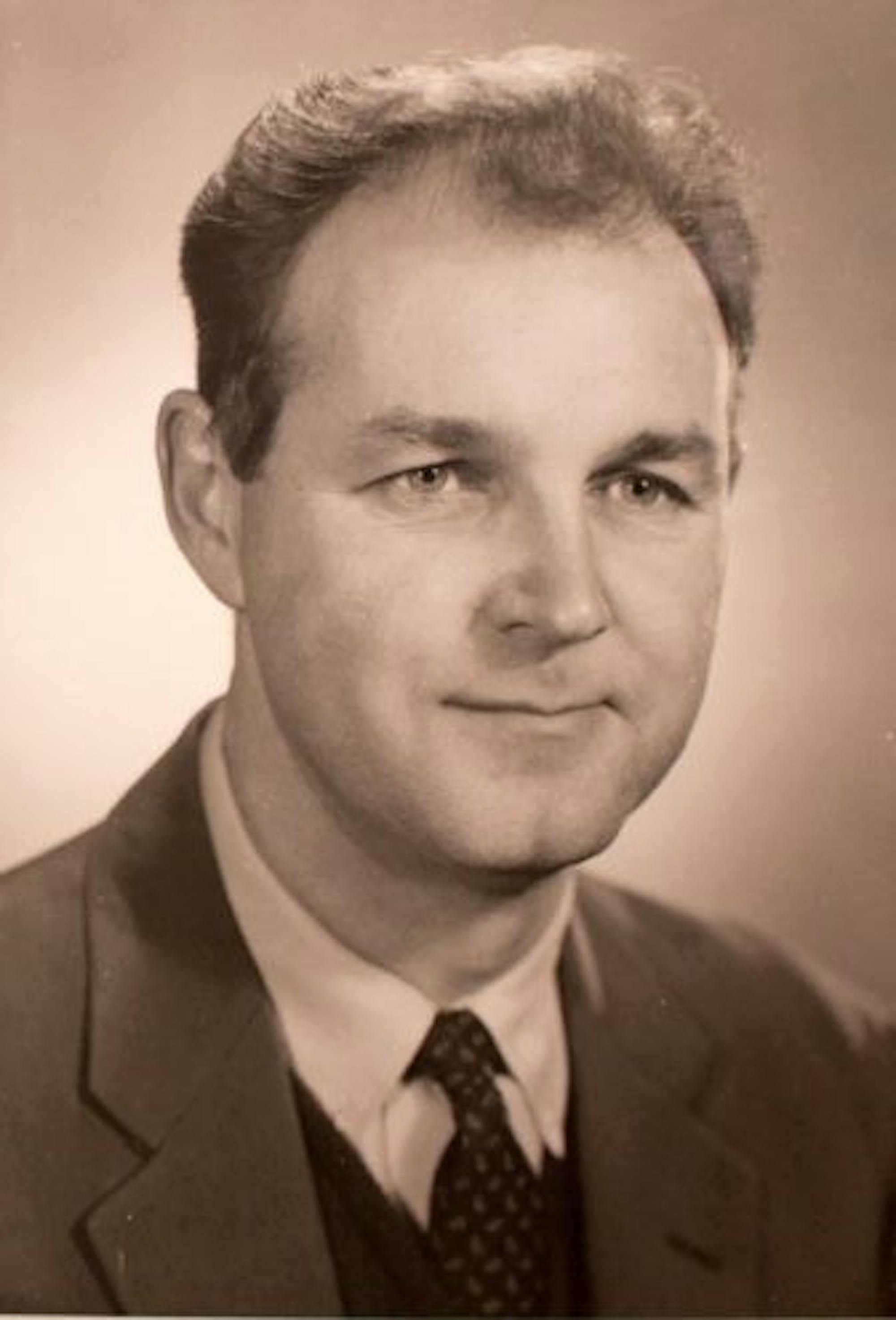 Douglas Dowd in 1960.