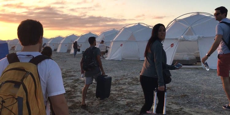 5c3fec16faf1322ba61a4454-750-375