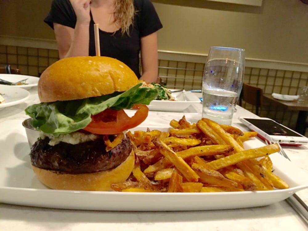 Web-Only-Burger-Dining-by-Sun-File-Photo