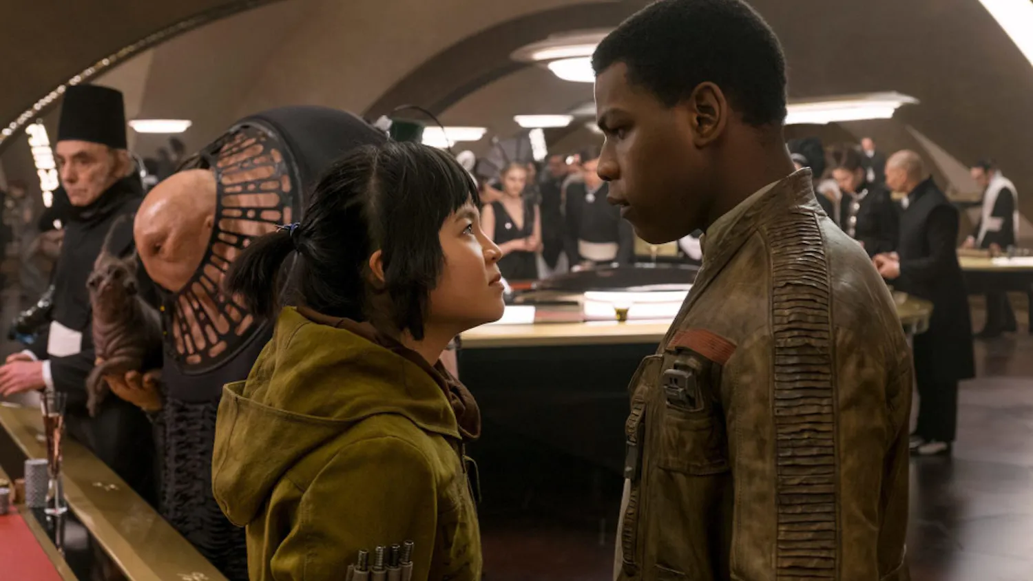 star-wars-the-last-jedi-rose-and-finn_a82542b0-e1513359076319