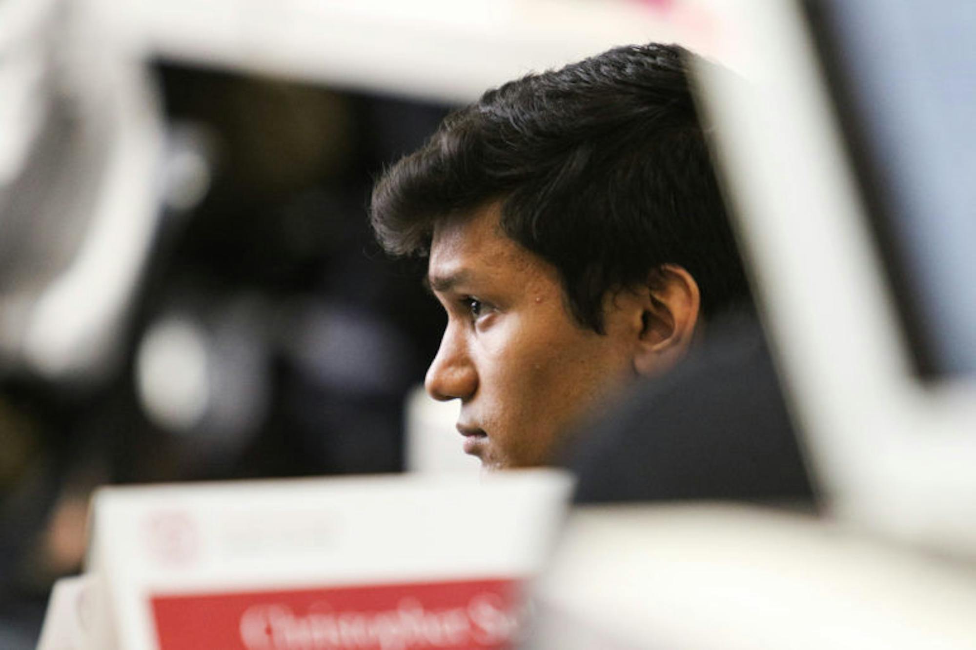 Presidential candidate Varun Devatha '19 at the SA Special Meeting.