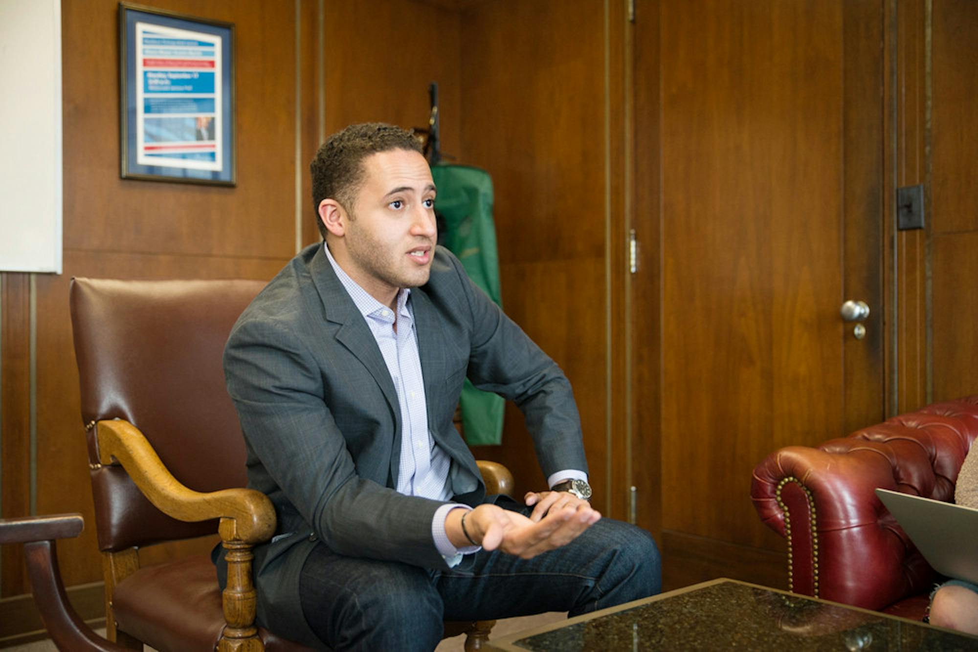 Mayor Svante Myrick ’09 calls a supervised injection facility the best way to prevent overdoses at a meeting in February.