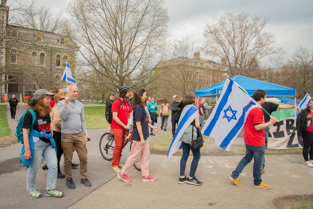 Encampment-Day-4-by-Nina-Davis-Sun-Photography-Editor-2